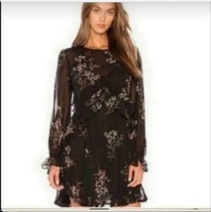 Astr black floral ruffle dress mini length Long illusion sleeves feminine I don'